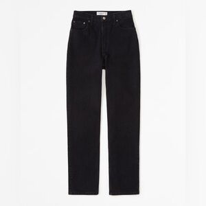 Abercrombie Curve Love Ultra High Rise 90s Straight Jean - Saturated Black, 31S